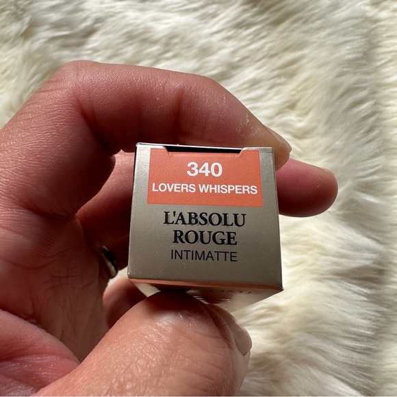 Lancôme L'ABSOLU ROUGE INTIMATTE SOFT MATTE LIPSTICK NIB 340 LOVERS WHISPERS - Picture 2 of 5